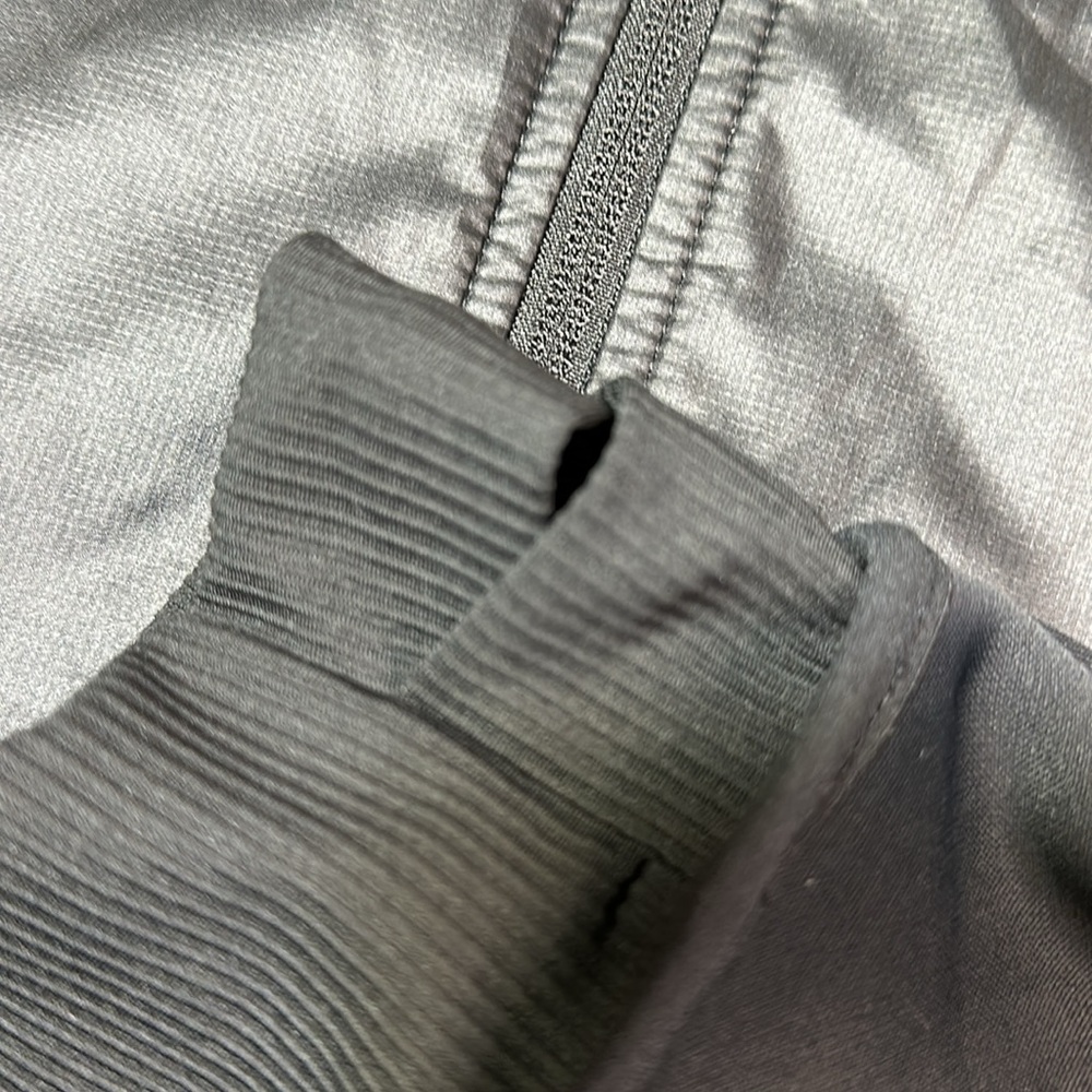 Women’s Reebok Black Athletic Jacket - Picture 5 of 6